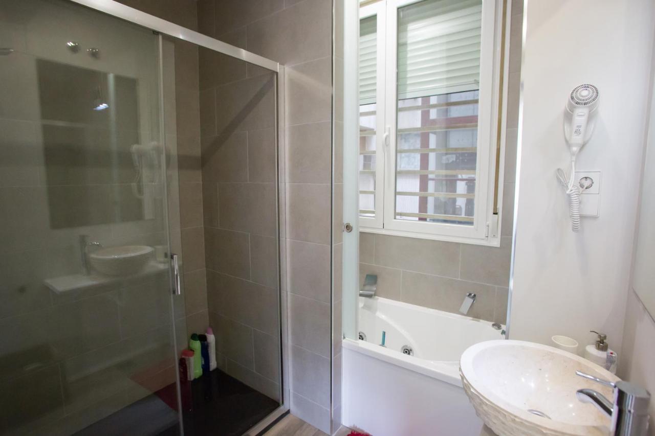 Appartamento Windrose 8 Madrid Esterno foto